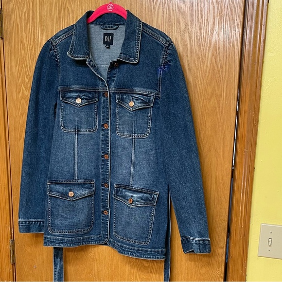 Like New  GAP Puff Sleeve Denim Belted Jacket Size Large - Picture 4 of 10